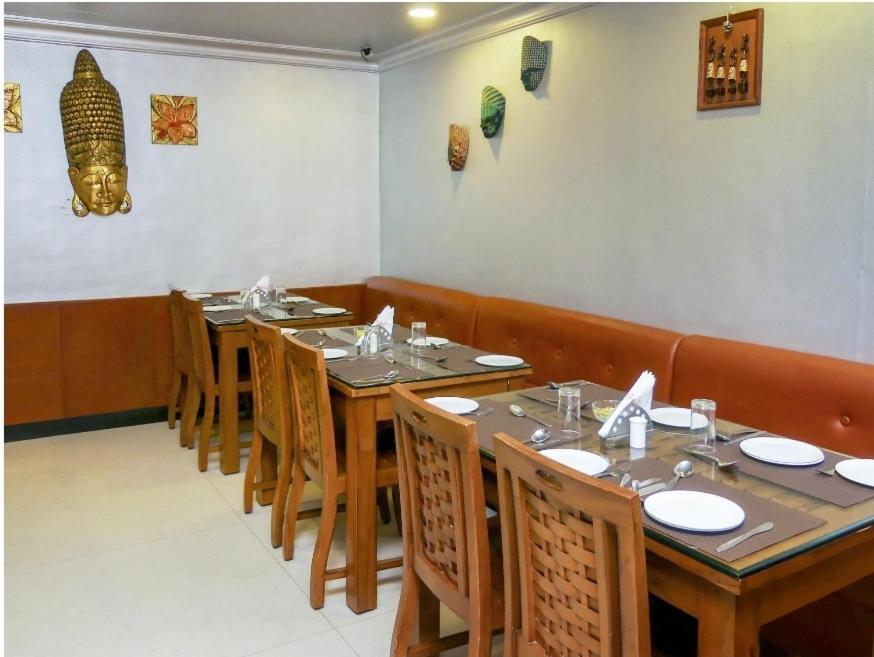 Meenakshi'S Sunshine Hotel Madurai Extérieur photo