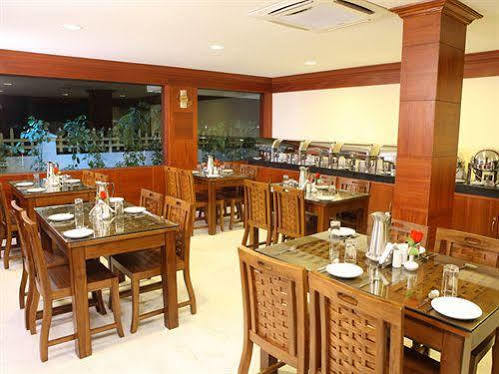 Meenakshi'S Sunshine Hotel Madurai Extérieur photo